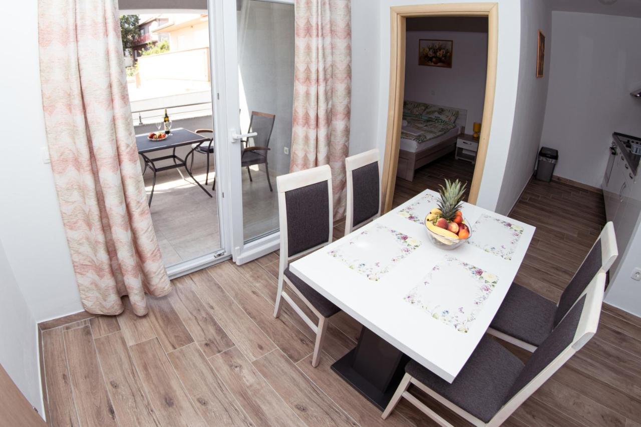 Apartmani Mijo, Biograd Na Moru Dış mekan fotoğraf
