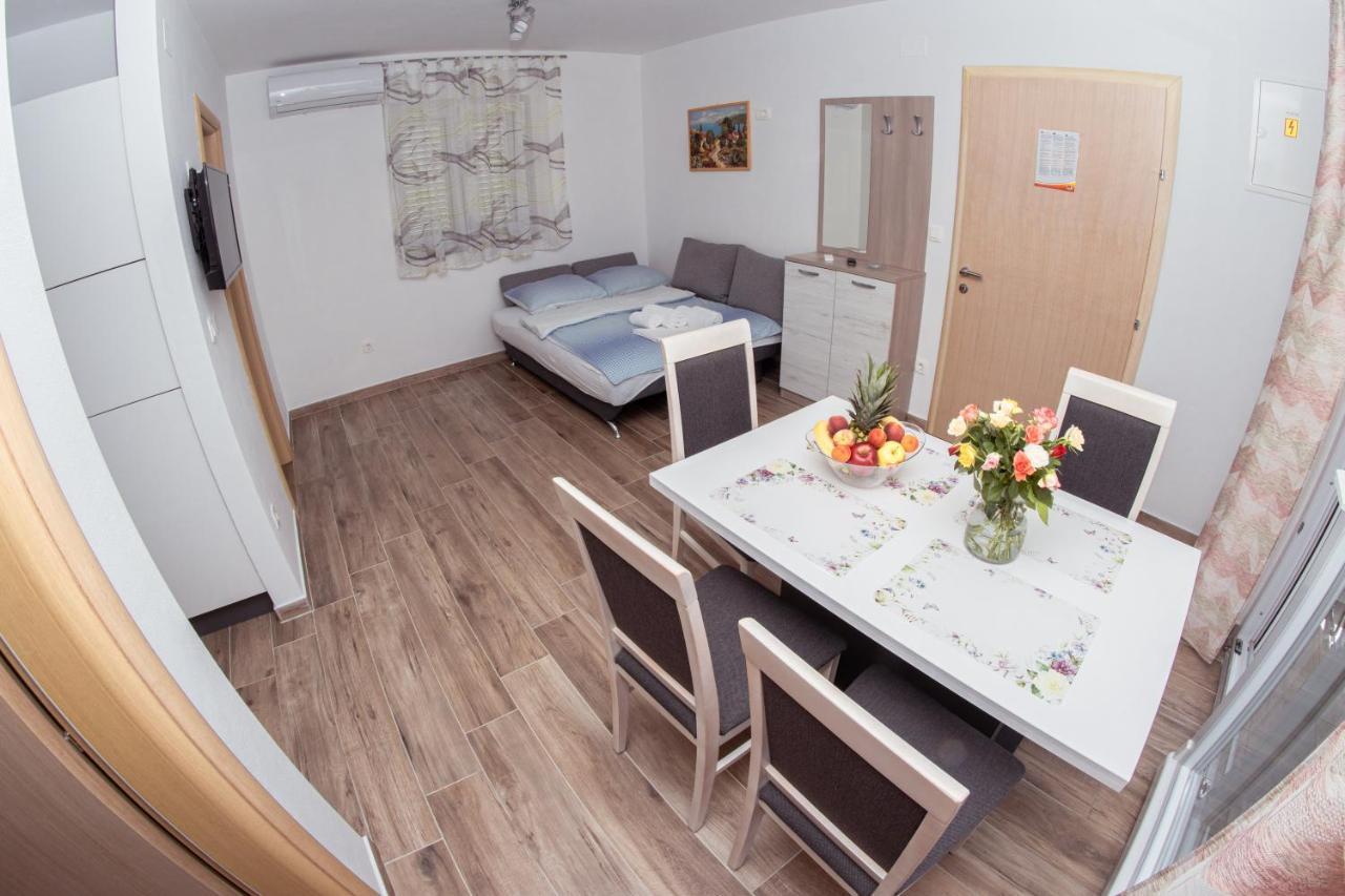 Apartmani Mijo, Biograd Na Moru Dış mekan fotoğraf