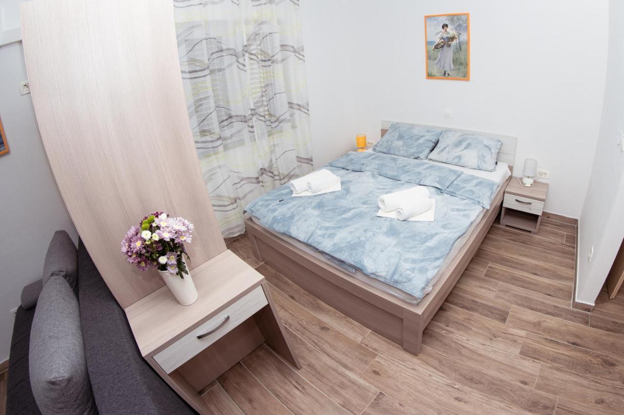 Apartmani Mijo, Biograd Na Moru Dış mekan fotoğraf