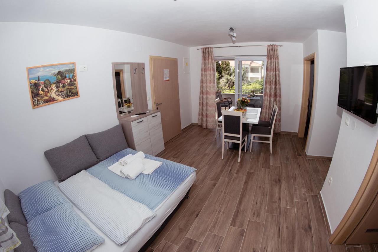 Apartmani Mijo, Biograd Na Moru Dış mekan fotoğraf
