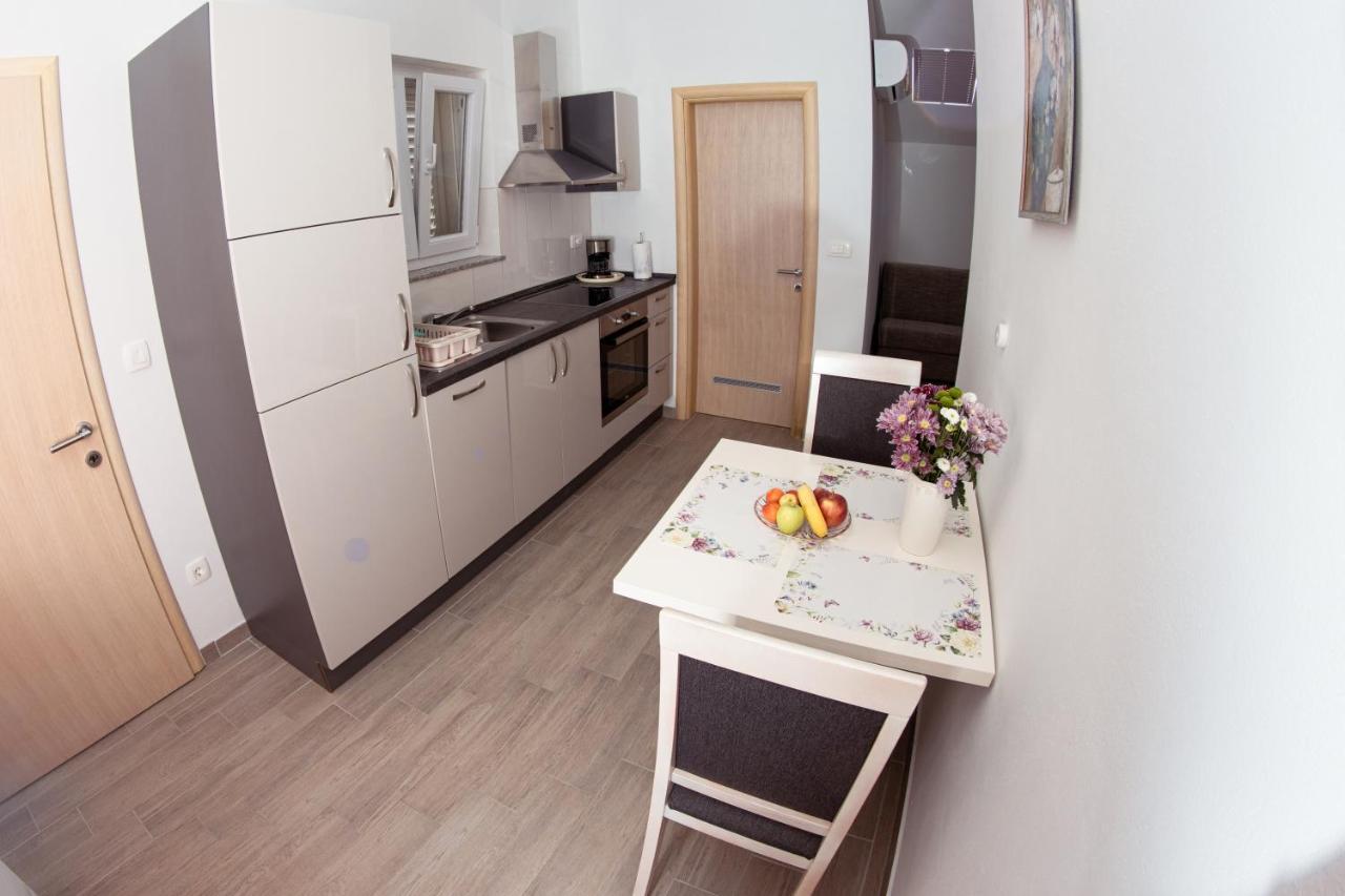 Apartmani Mijo, Biograd Na Moru Dış mekan fotoğraf