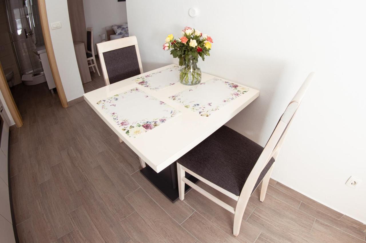 Apartmani Mijo, Biograd Na Moru Dış mekan fotoğraf