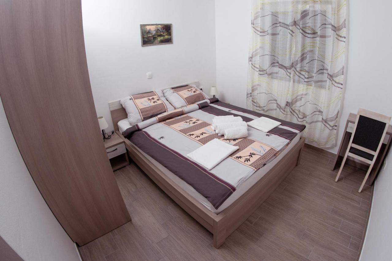 Apartmani Mijo, Biograd Na Moru Dış mekan fotoğraf