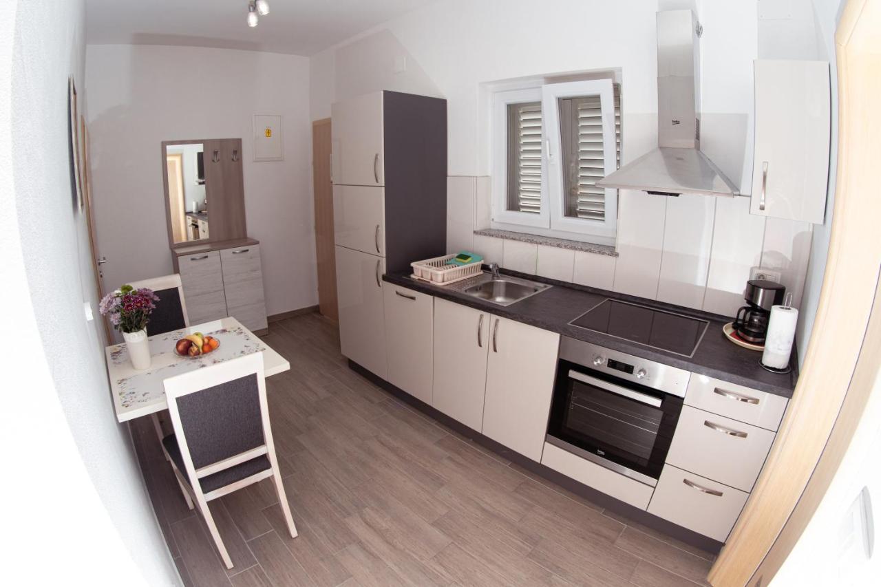 Apartmani Mijo, Biograd Na Moru Dış mekan fotoğraf
