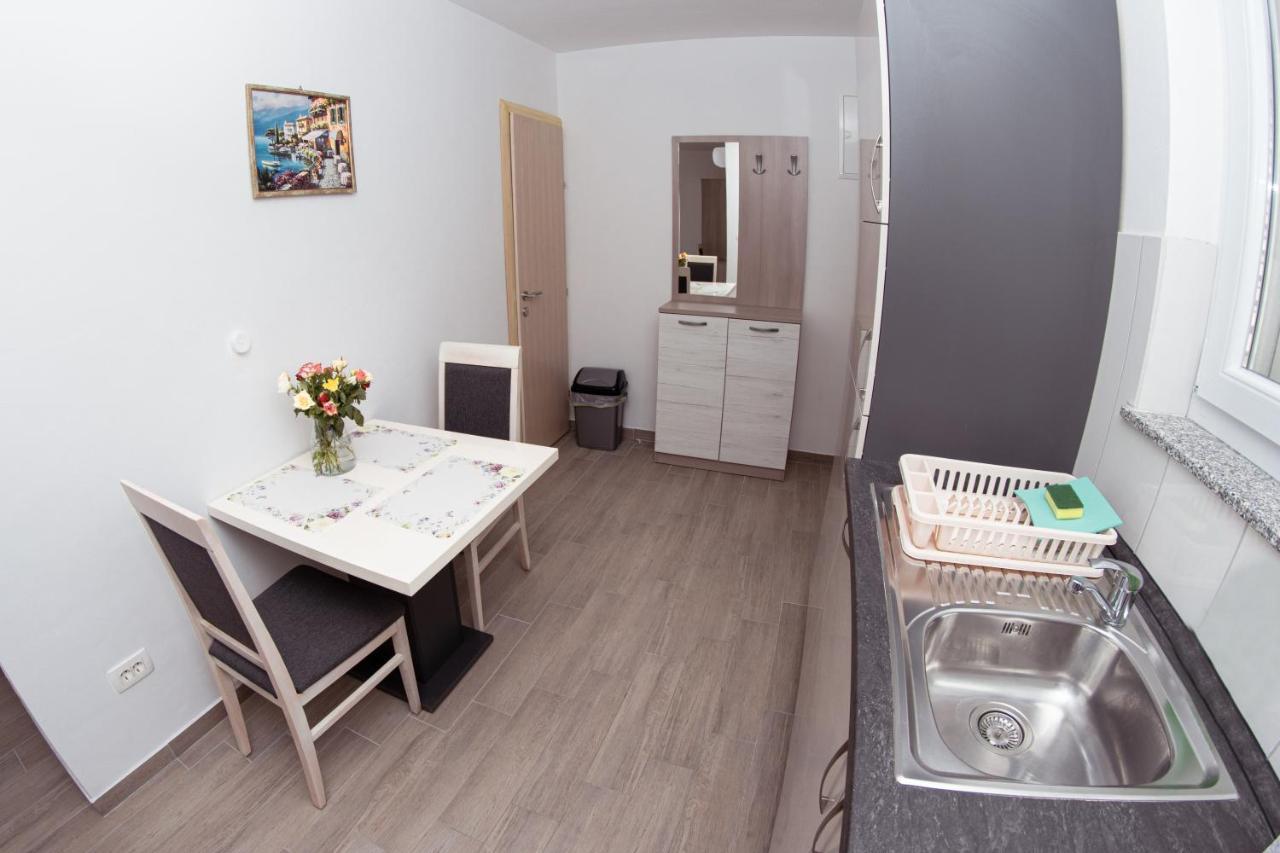 Apartmani Mijo, Biograd Na Moru Dış mekan fotoğraf
